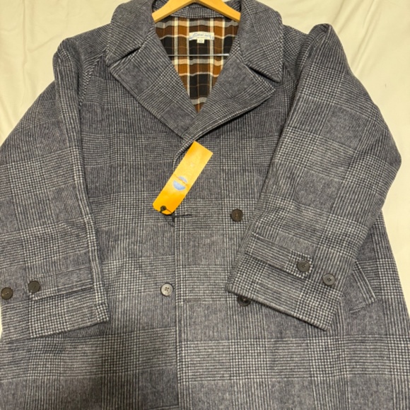 Wool Coat - Picture 7 of 12